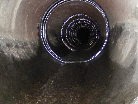 Many HydraTite Rubber Seals protecting the joints in a long pipeline